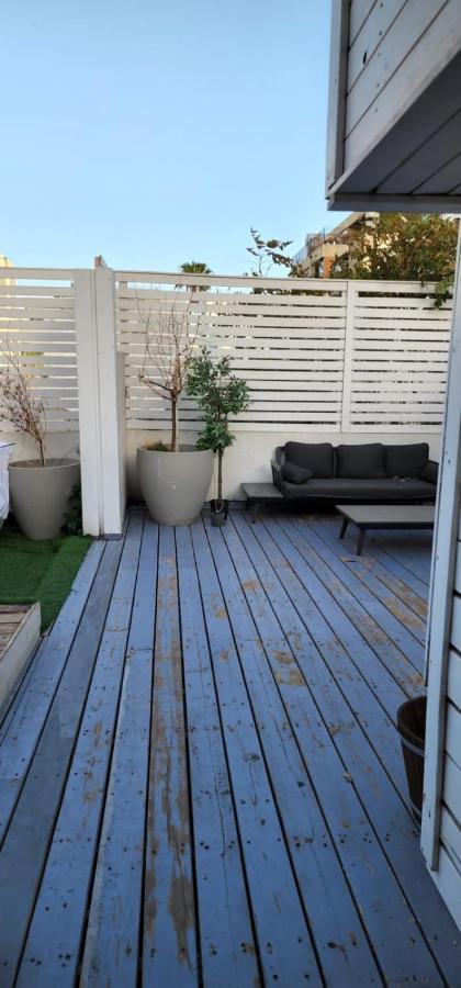 Apartament דירת סטודיו יפיפיה על גג ומרפסת שמש ברחוב הירקון Tel Awiw Zewnętrze zdjęcie