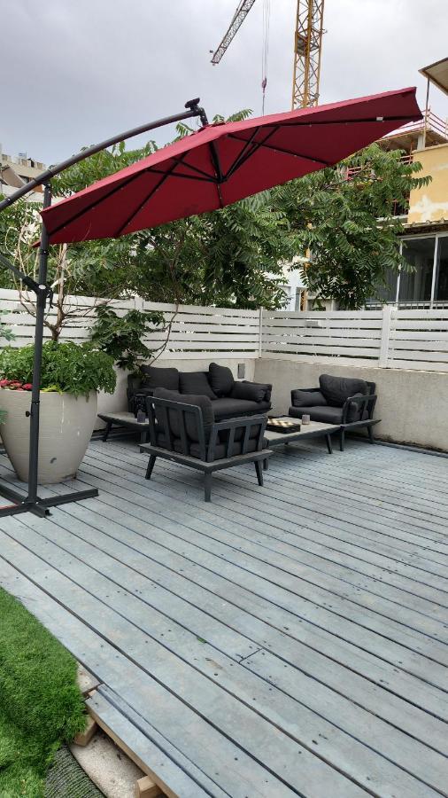 Apartament דירת סטודיו יפיפיה על גג ומרפסת שמש ברחוב הירקון Tel Awiw Zewnętrze zdjęcie